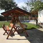 Famvarga Apartamento Balatonfenyves