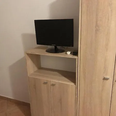 Famvarga Apartman