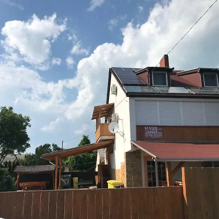 Famvarga Apartman