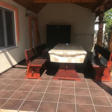 Apartman Famvarga