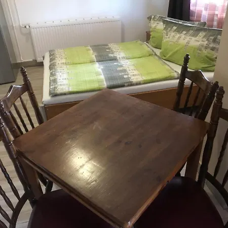 Apartamento Famvarga Balatonfenyves