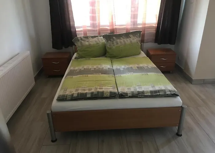 Lejlighed Famvarga Apartmanhaz *