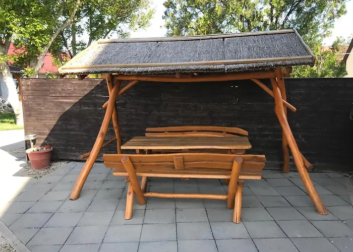 Famvarga Apartmanhaz Apartment *